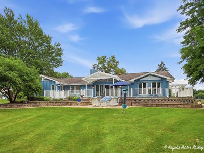 1110 Lake Shore Dr N, Barrington, IL, 60010
