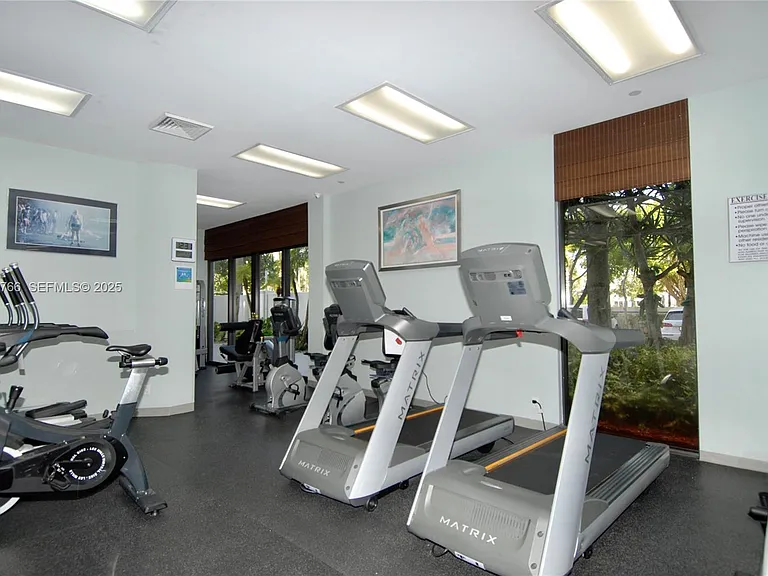 3600 Yacht Club Dr #1204 — Photo 5