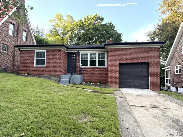 7425 Melrose Ave, Saint Louis, MO 63130