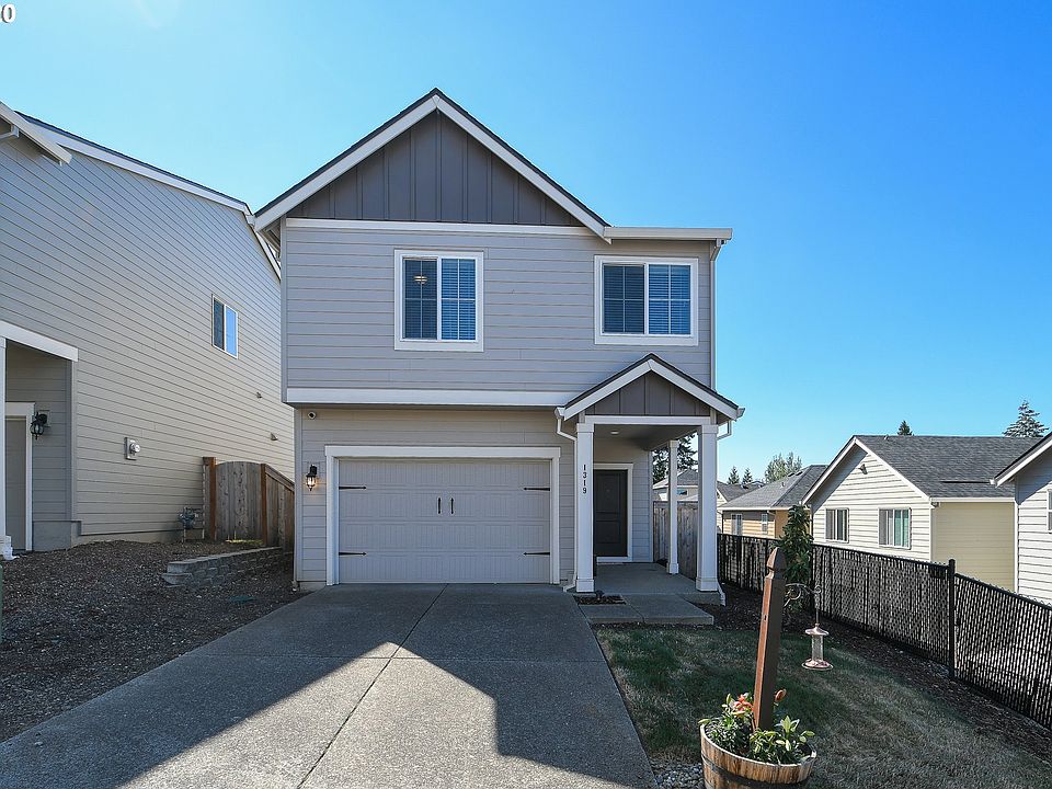 1st image of 1319 NE 72nd Way