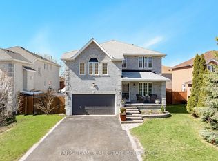 4 Whispering Pine Pl, Barrie, ON L4N9R9