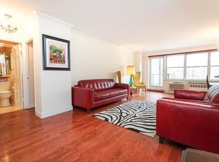 300 E 71st St, New York, NY 10021