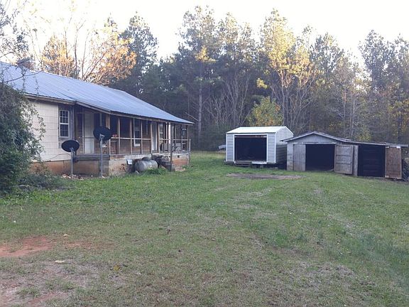 Detached storage sheds/garage