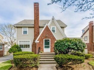 22 Columbia Rd, Marblehead, MA 01945