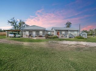 101 Woodstove Rd, Fredericksburg, TX 78624