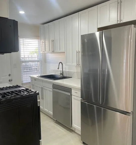 1254 N Detroit St #1260 — Photo 7