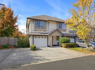 11860 210th St #32, Maple Ridge, BC V2X 8A3