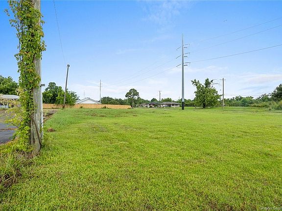 4th image of 1806 Knapp St