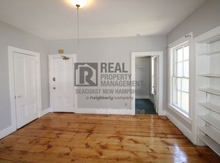 40 Grove St #3, Dover, NH 03820