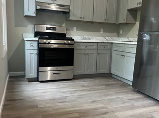 115 Stanley Ave #1R, Yonkers, NY 10701