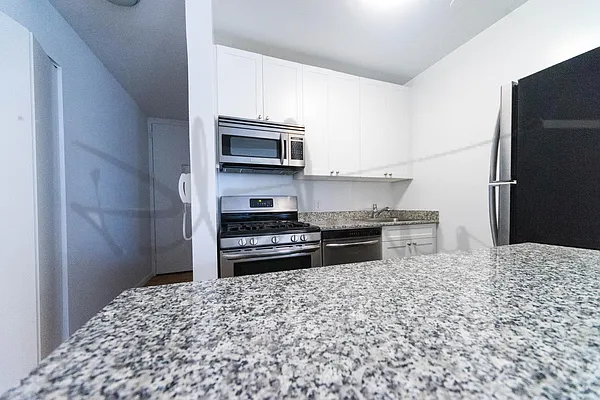 Rented by Platinum Properties | media 2