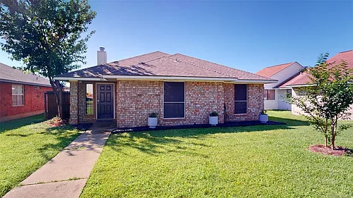 810 Camellia Ct Photo 1