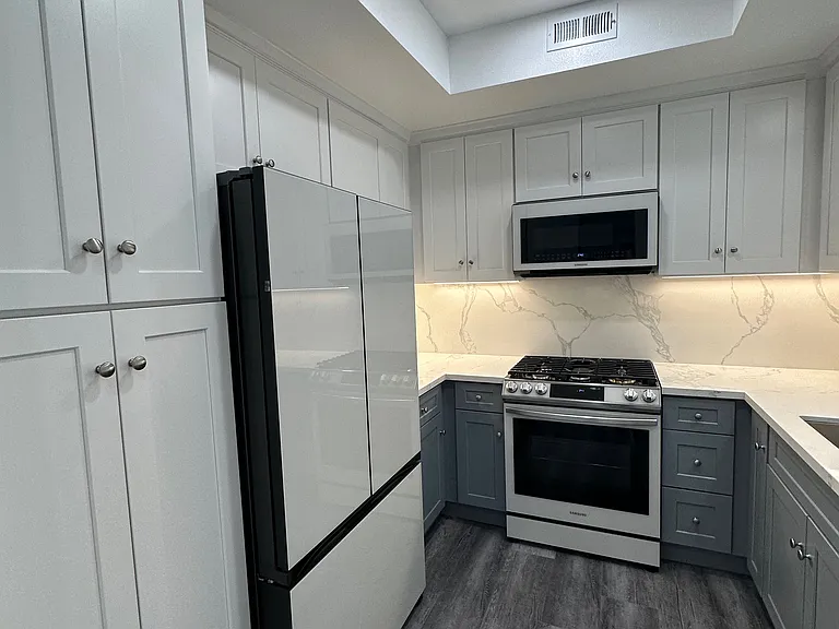 3100 Puesta Del Sol Ct #201 — Photo 15