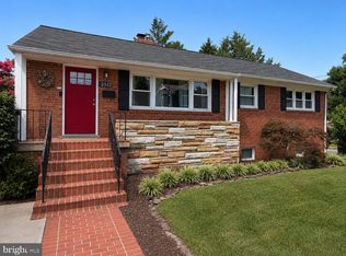 2512 N Kenilworth St, Arlington, VA 22207