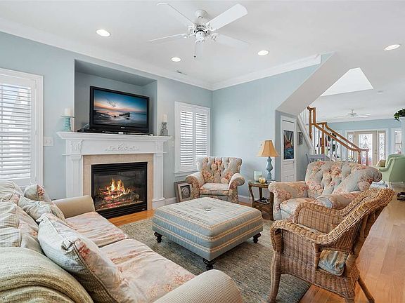 5th image of 316 E Syracuse Ave #0
