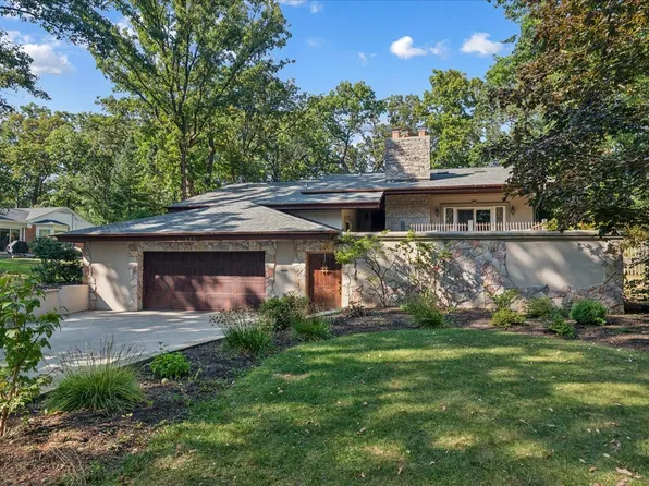 222 Niles Ave, Lake Forest, IL 60045