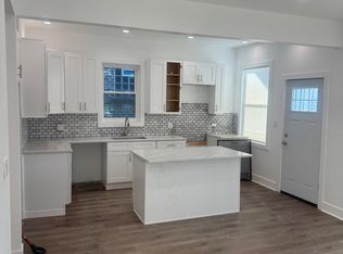 6148 S Eberhart Ave #2, Chicago, IL 60637