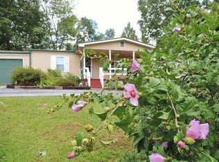 1090 Santee Dr, Walhalla, SC 29691