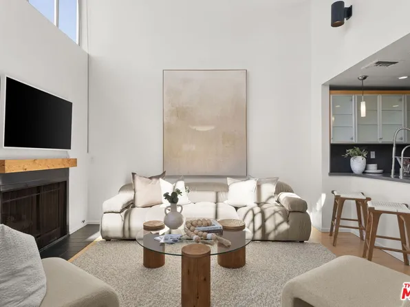 1319 Harvard St #5, Santa Monica, CA 90404