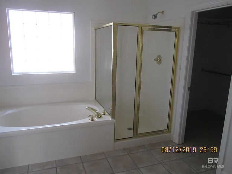 9153 Parliament Cir — Photo 14