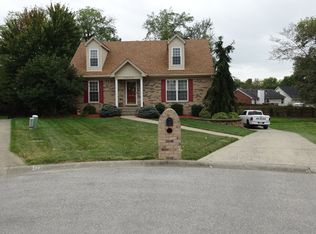 10002 Belltower Ct, Jeffersontown, KY 40299