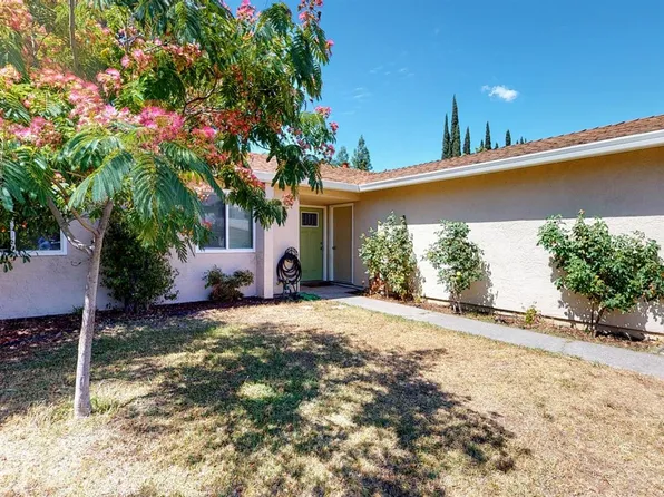 7164 Stanford Oak Dr, Sacramento, CA 95842