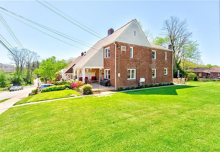 362 Questend Ave — Photo 10