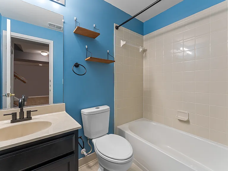 17231 Library Blvd — Photo 15