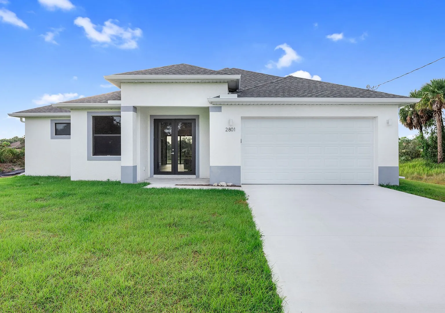 Available immediately spacious and Serene Single-Family Home for Annual Rental. — Photo 1