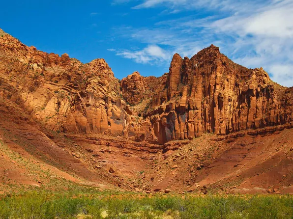 463 E Red Desert Trl, Ivins, UT 84738