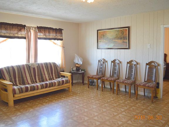 3rd image of 18449 Bellflower St