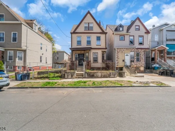 91 Oraton St, Newark City, NJ 07104