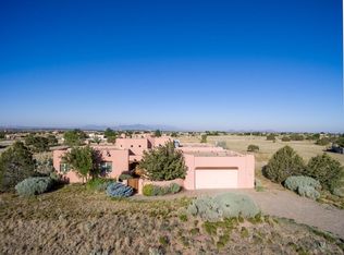 4 Cosmos Ct, Santa Fe, NM 87508