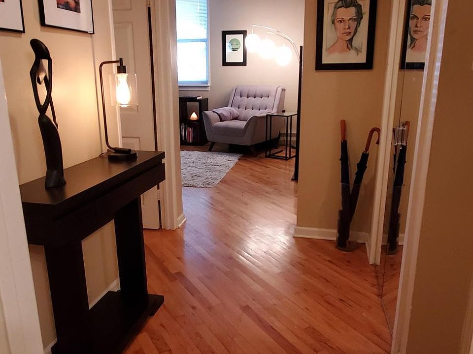 Foyer - by the front door includes hallway closet and linen closet outside the bathroom