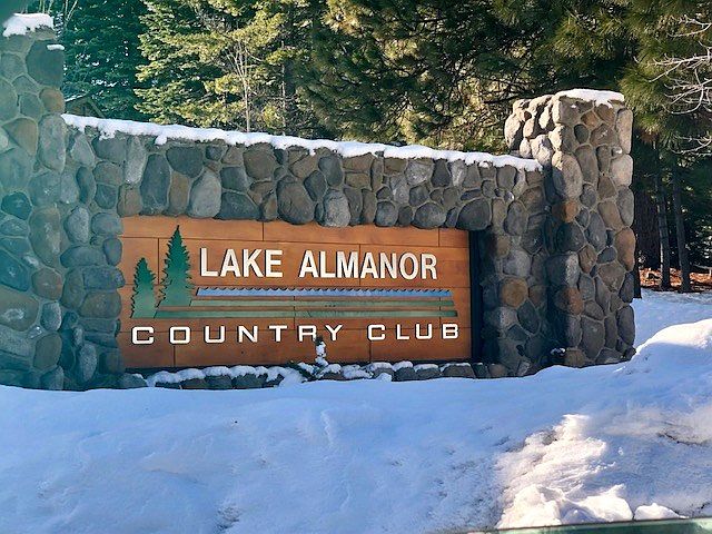 2nd image of 1210 Lynx Rd