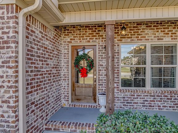 3rd image of 1521 Belle Meade Blvd