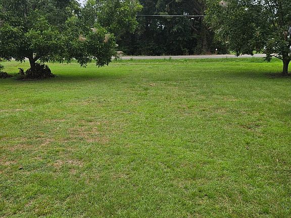 3rd image of 1317 Bloomville Rd