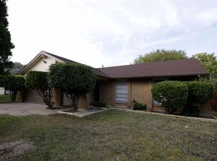 1205 Natches Dr, Arlington, TX 76014
