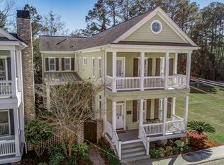 4 Turnbull Ln, Savannah, GA 31410