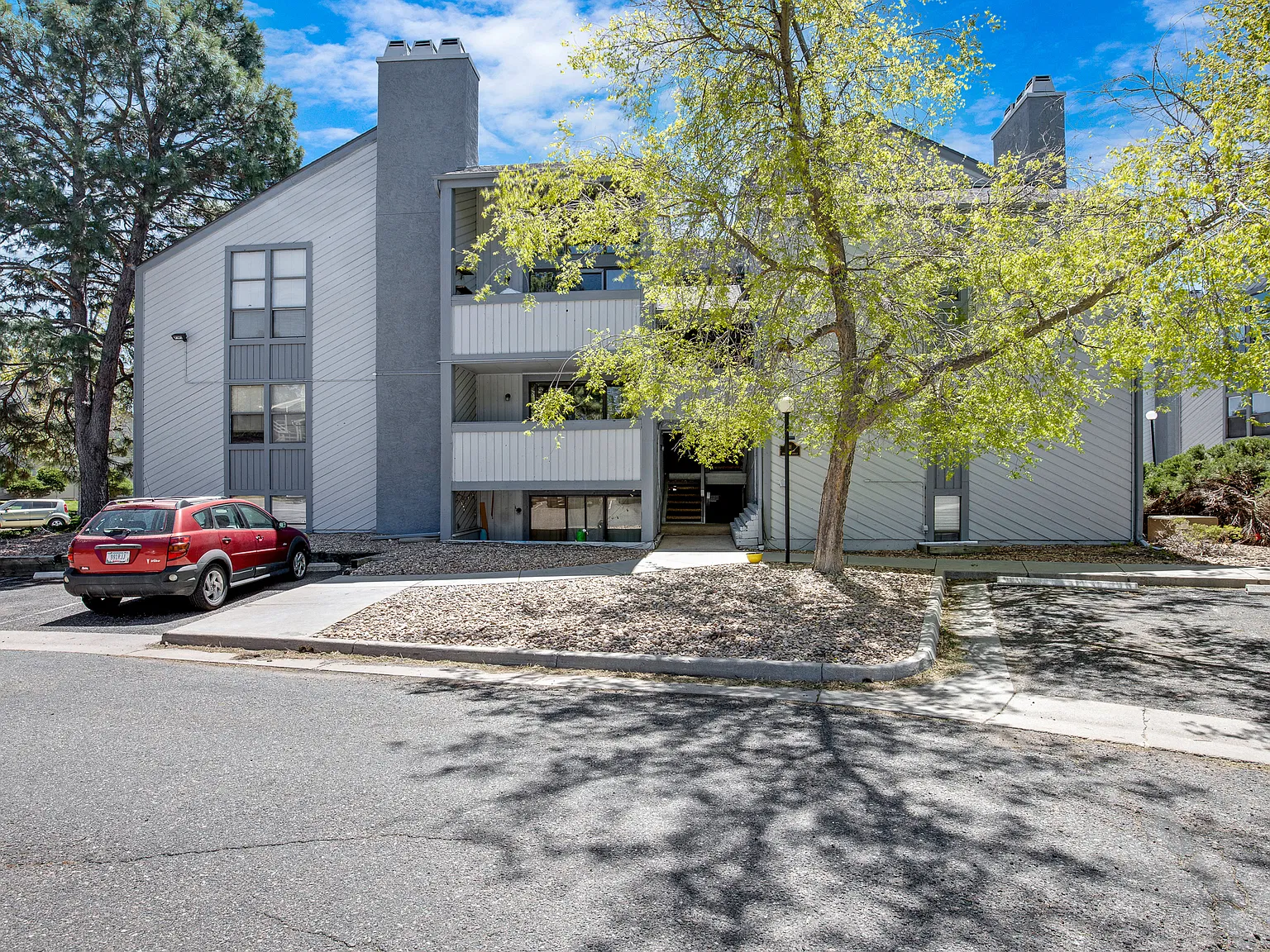 14066 E Stanford Cir — Photo 1