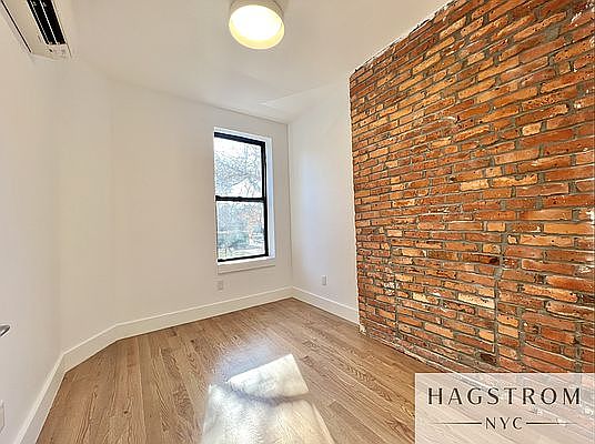 3rd image of 435 De Kalb Ave #3L