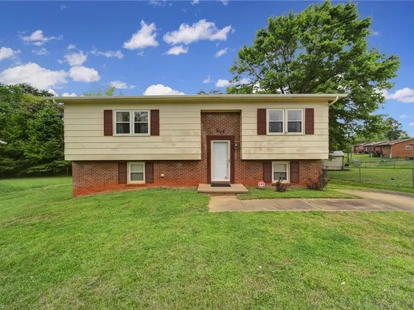 1339 Concord St, Shelby, NC 28150