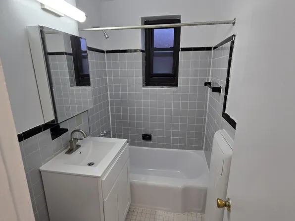 75-08 Bell Boulevard image 6 of 6