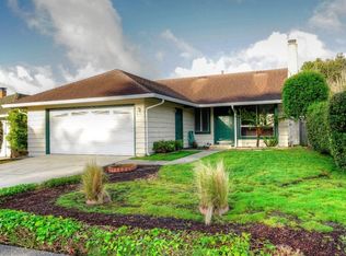 211 Bridgeport Dr, Half Moon Bay, CA