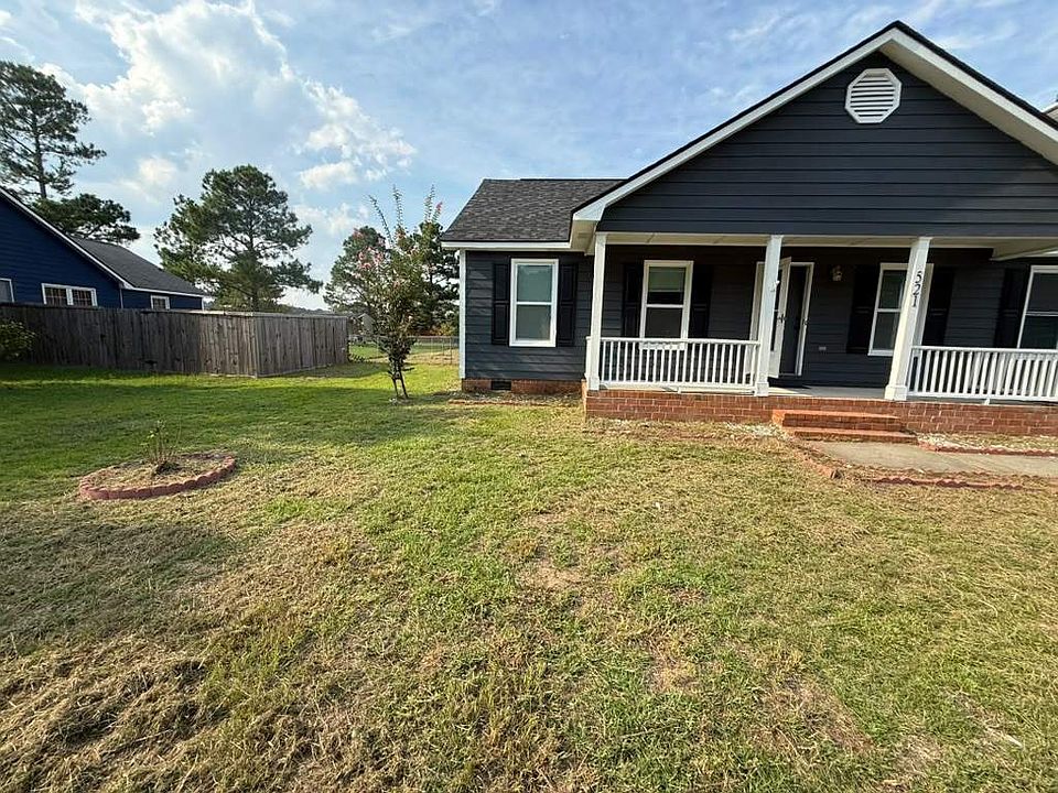 1st image of 521 Camden Rd