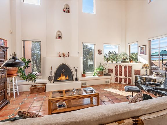 3rd image of 3128 Vista Sandia
