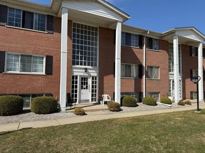 8171 Denwood Dr APT 1, Sterling Heights, MI, 48312