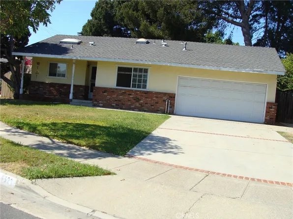 8521 Merle Cir, Huntington Beach, CA 92647