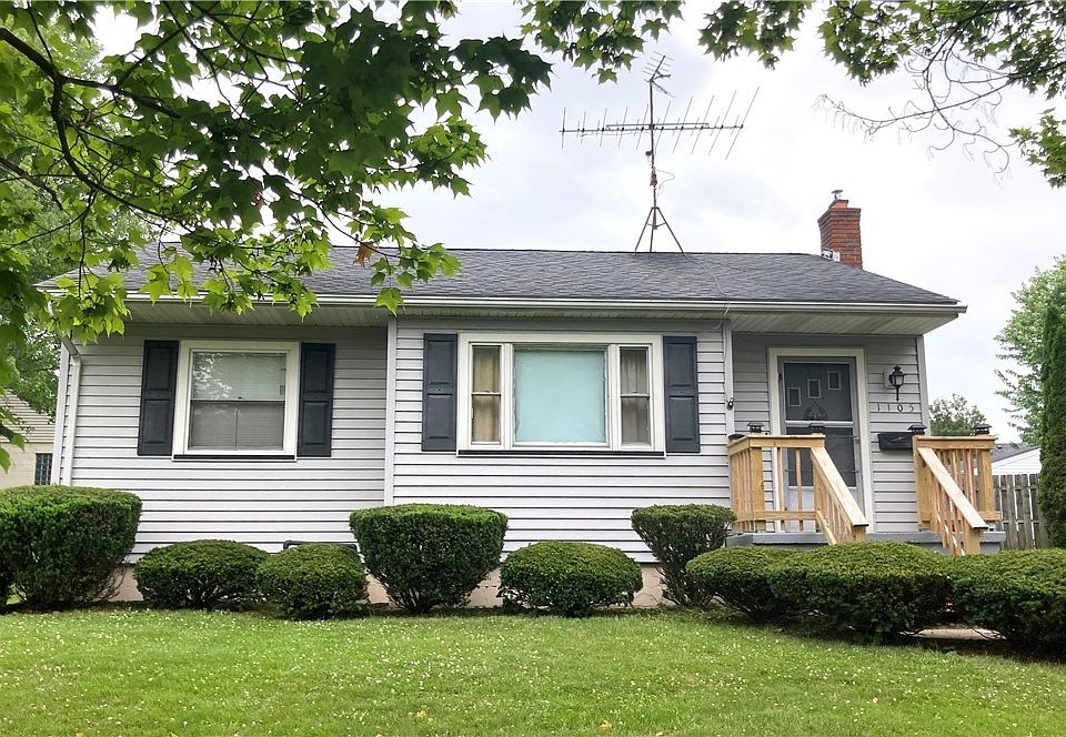 1st image of 1105 Washington Ave