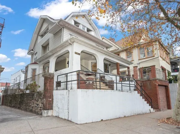 8210 Fort Hamiltn Parkway image 1 of 24